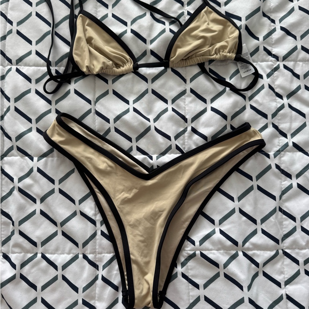 WE WORE WHAT Stylish Tan and Black Women's Bikini